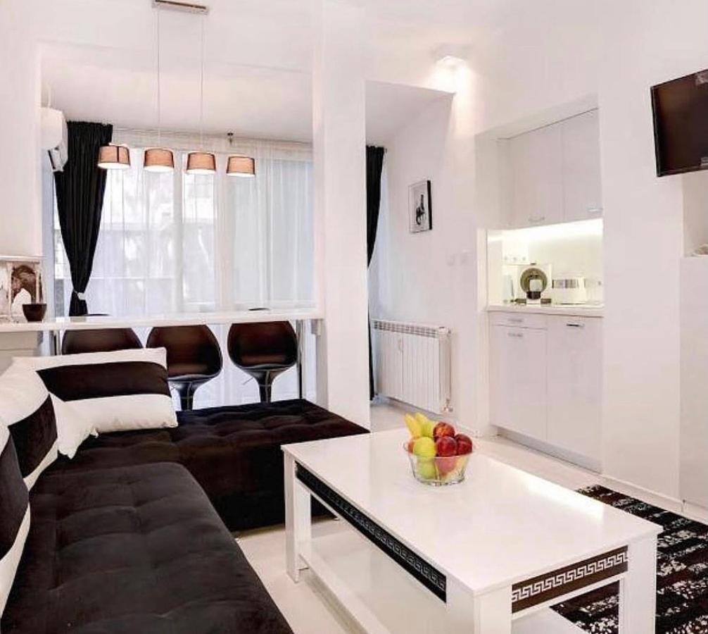 Zero-Waste Studio Apartment In Central Sofia Ngoại thất bức ảnh